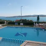 Safo And Sozopol
